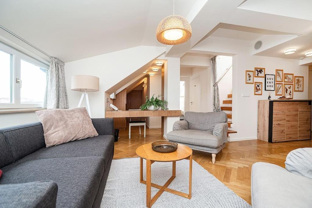 Magic With Terrace Apartamento