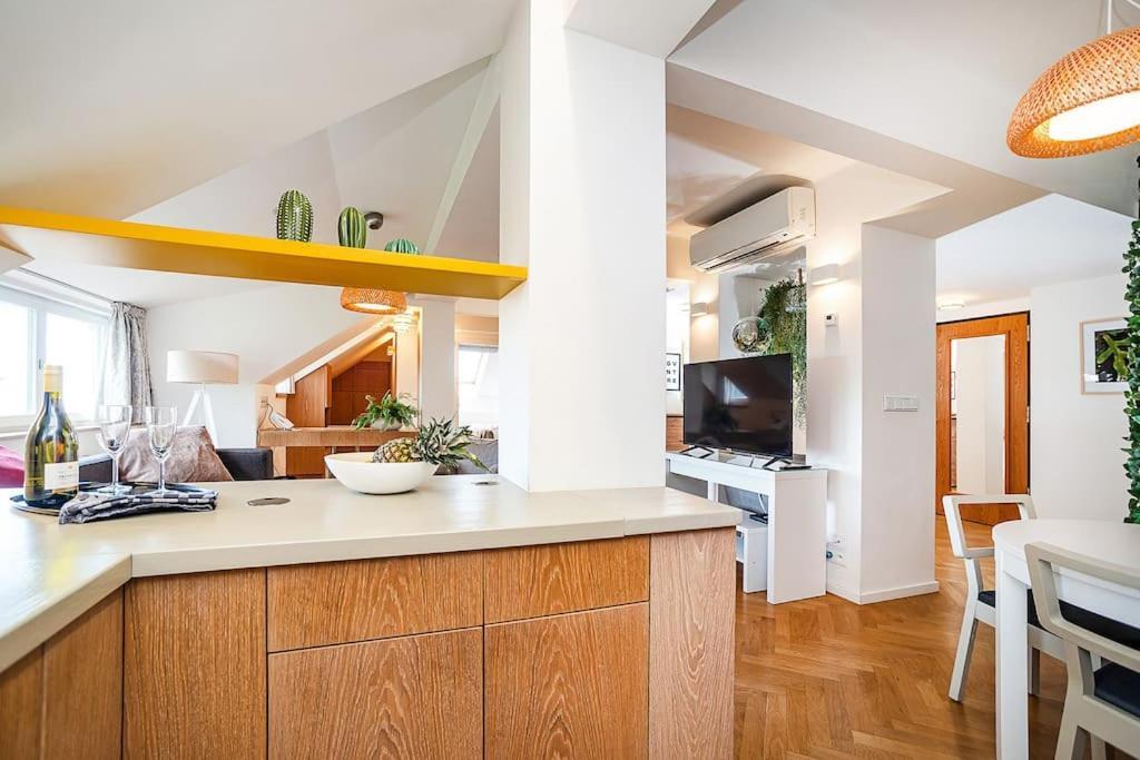Magic With Terrace Apartamento *